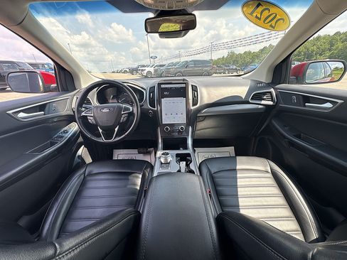 Used 2021 Ford Edge SEL w/ Convenience Package FWD image 22