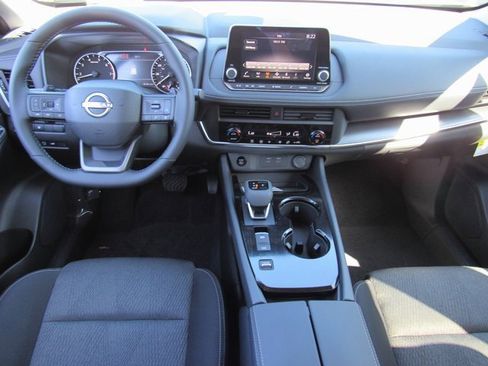 New 2026 Nissan Rogue SV image 9