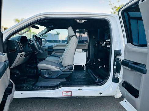 Used 2018 Ford F150 XL w/ Equipment Group 101A Mid RWD image 14