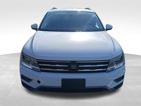 Used 2020 Volkswagen Tiguan S image 8