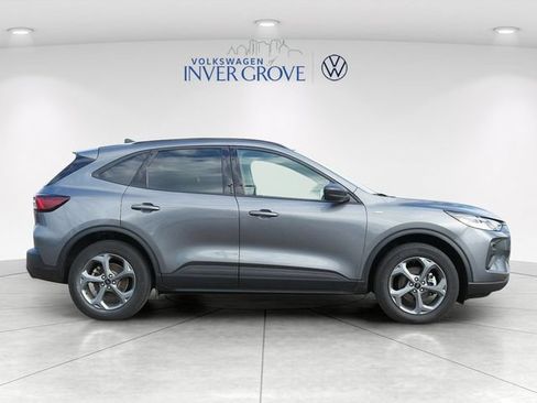 Used 2025 Ford Escape ST-Line AWD/4WD image 8