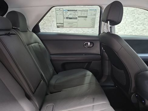 New 2026 Hyundai Ioniq 5 SEL image 11