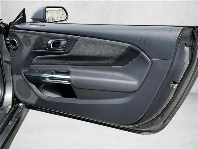 Used 2025 Ford Mustang Coupe RWD image 18