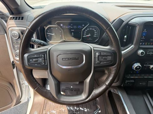 Used 2023 GMC Sierra 2500 Denali w/ Technology Package AWD/4WD image 32
