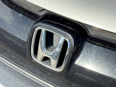 Used 2017 Honda Fit LX image 5