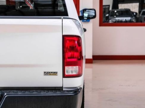 Used 2017 RAM 1500 Tradesman w/ Popular Equipment Group RWD image 43