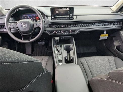 New 2025 Honda Accord SE image 15