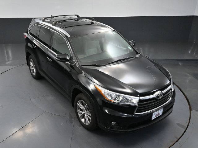 Used 2015 Toyota Highlander XLE AWD/4WD image 53