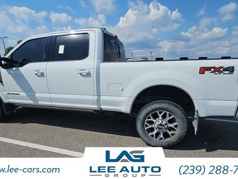 Used 2022 Ford F350 Lariat w/ Lariat Ultimate Package AWD/4WD image 2