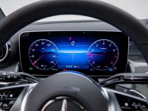 New 2026 Mercedes-Benz GLC 300 GLC 300 image 23