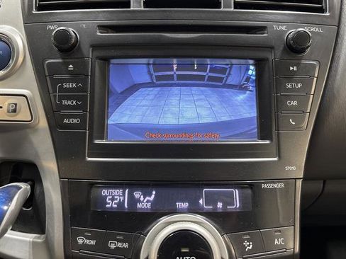 Used 2012 Toyota Prius V Two image 11