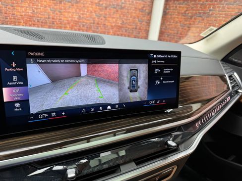 Used 2026 BMW X7 xDrive40i AWD/4WD image 22