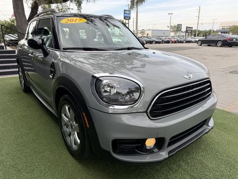 Used 2017 MINI Cooper Countryman FWD image 3