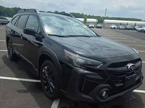 Used 2024 Subaru Outback Onyx Edition AWD/4WD image 3