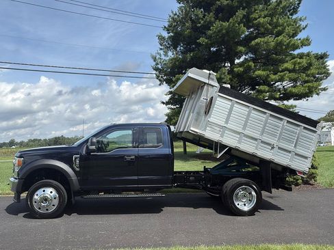 Used 2022 Ford F550 4x4 SuperCab Super Duty w/ XLT Value Package image 2