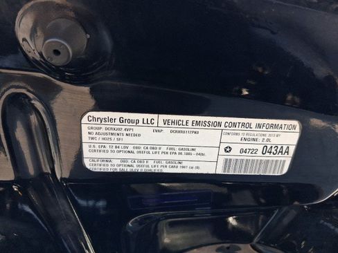 Used 2013 Jeep Compass Sport FWD image 32