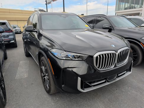 Certified 2024 BMW X5 xDrive40i w/ Premium Package image 1