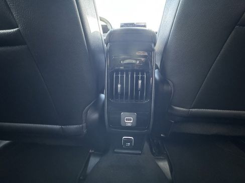 Used 2024 Jeep Compass Limited image 15