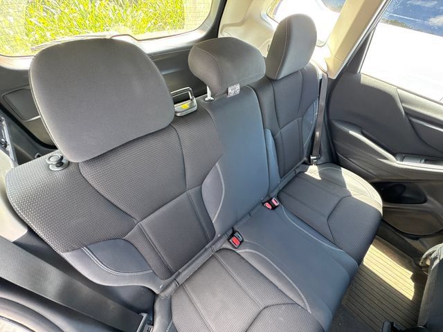 Used 2021 Subaru Forester AWD/4WD image 19