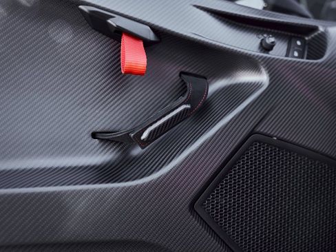 Used 2023 Lamborghini Huracan STO image 40