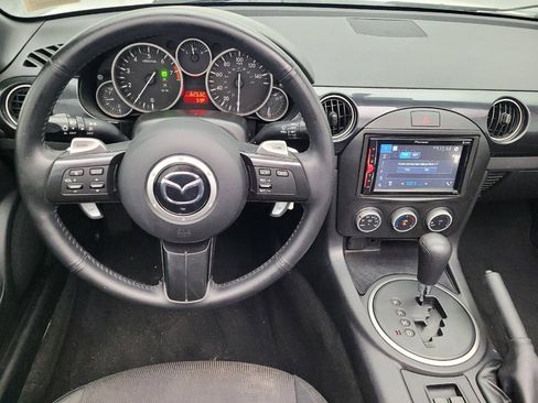 Used 2015 MAZDA MX-5 Miata Sport image 22