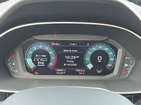 Certified 2024 Audi Q3 2.0T Premium w/ Convenience Package AWD/4WD image 22