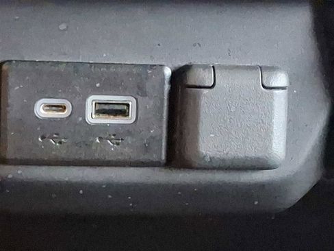 Certified 2022 Chevrolet Silverado 1500 Custom image 21