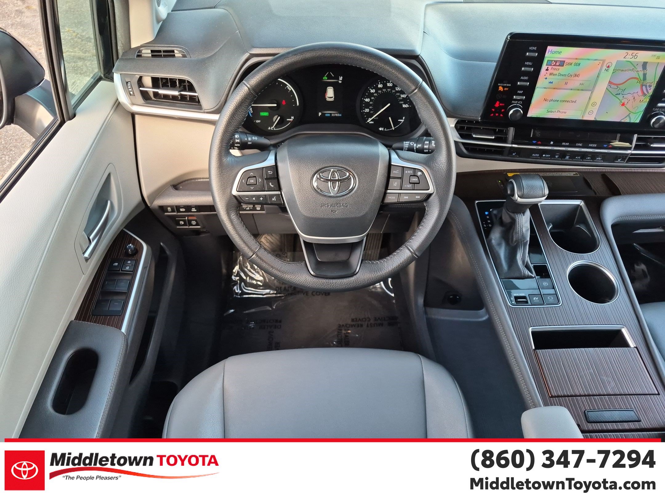Certified 2024 Toyota Sienna XLE w/ XLE Plus Package AWD/4WD image 32