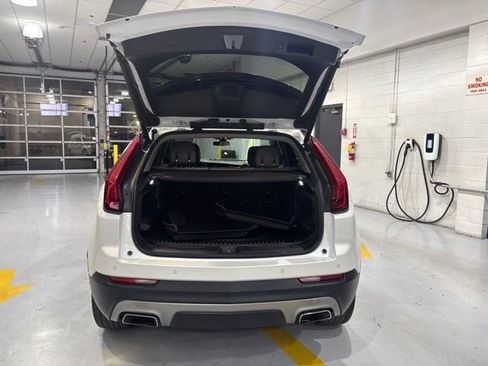 Used 2019 Cadillac XT4 Premium Luxury AWD/4WD image 43