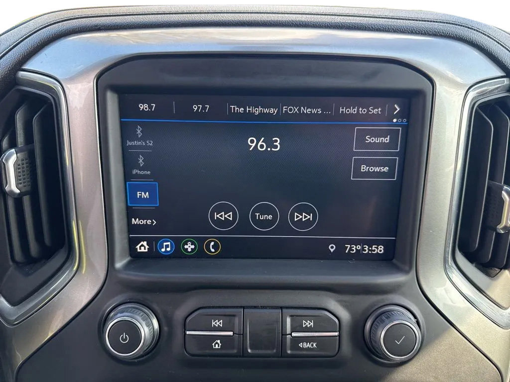 Used 2022 Chevrolet Silverado 1500 LT AWD/4WD image 21