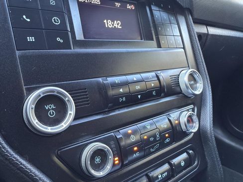 Used 2020 Ford Mustang GT image 29