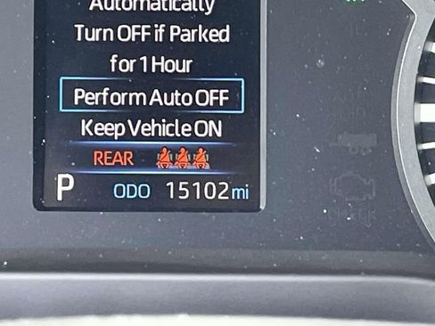 Used 2025 Toyota Tundra SR AWD/4WD image 19
