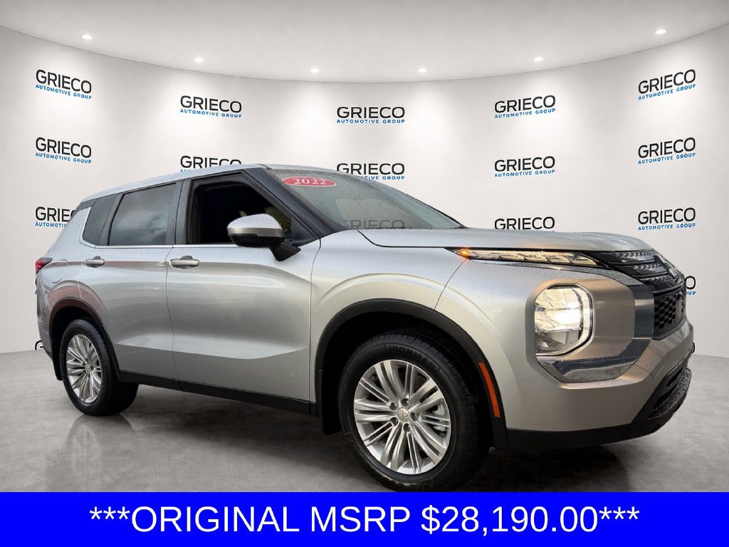 Used 2022 Mitsubishi Outlander ES FWD image 1