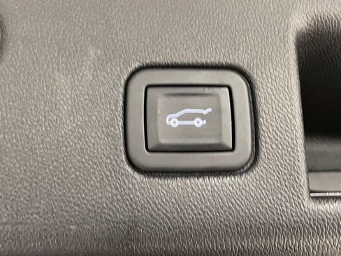 Used 2024 Chevrolet Equinox RS AWD/4WD image 13