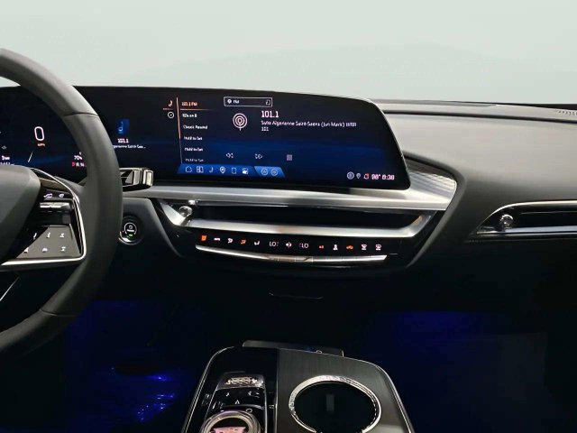 Used 2024 Cadillac Lyriq Sport RWD image 14