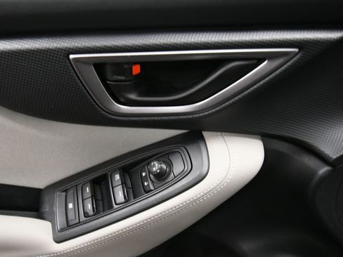 Used 2022 Subaru Forester Base image 11