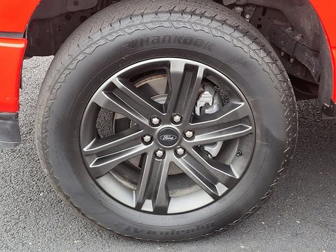 Used 2021 Ford F150 Lariat w/ Equipment Group 502A High image 28