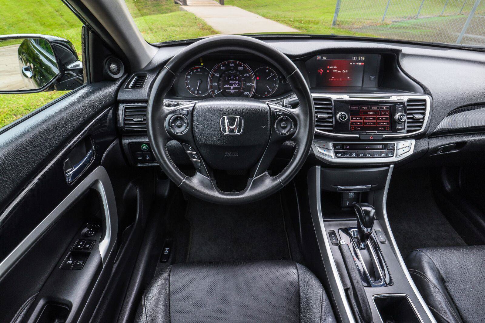 Used 2015 Honda Accord EX-L image 25