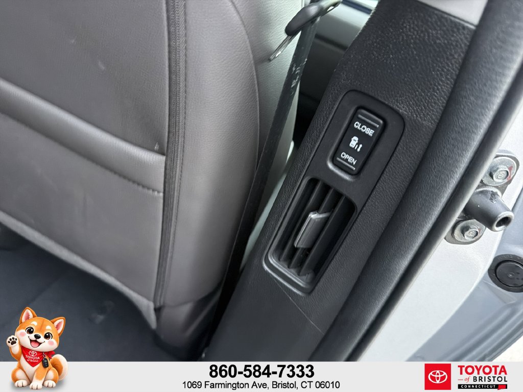 Used 2024 Honda Odyssey Elite image 40