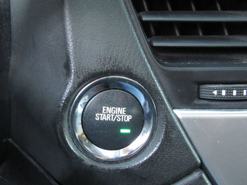 Used 2017 Chevrolet Tahoe LT image 31