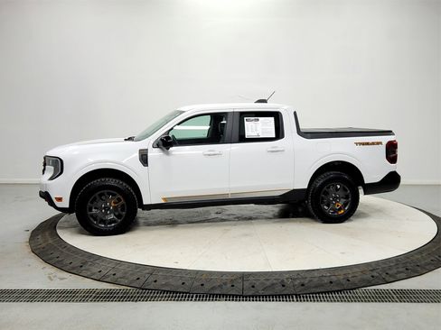 Used 2025 Ford Maverick Tremor image 4