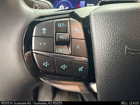 Used 2025 Ford Explorer Platinum w/ Ultimate Package AWD/4WD image 23