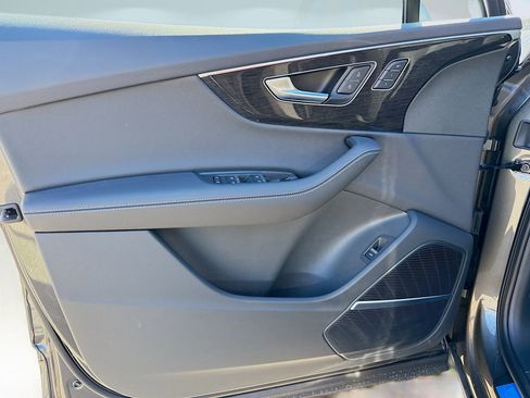 New 2026 Audi Q7 Premium Plus image 22