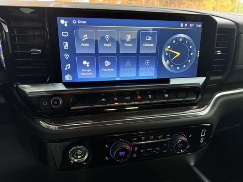 Used 2024 Chevrolet Silverado 1500 RST image 13