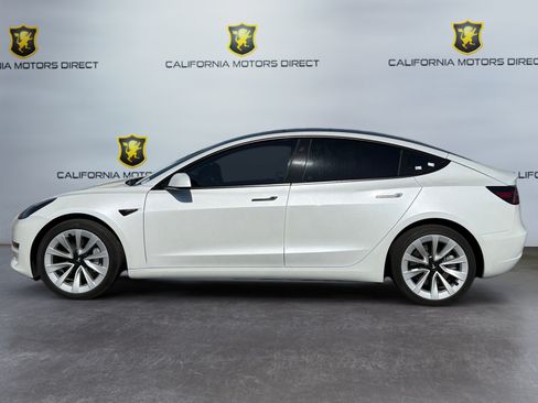 Used 2023 Tesla Model 3 Standard Range RWD image 2