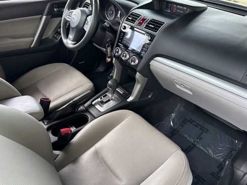 Used 2016 Subaru Forester 2.5i Limited image 14