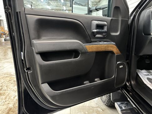 Used 2016 Chevrolet Silverado 3500 LTZ w/ Duramax Plus Package image 7