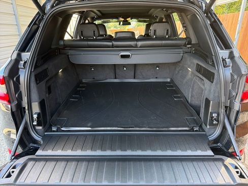 Used 2022 BMW X5 sDrive40i w/ Parking Assistance Package image 33