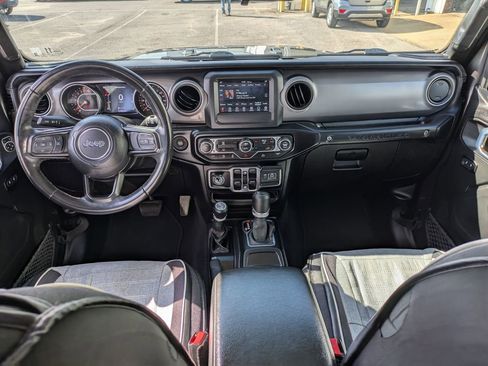 Used 2021 Jeep Wrangler Unlimited Sport S image 26