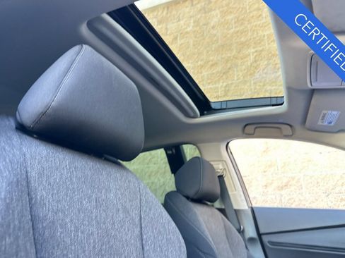 Certified 2025 Honda Accord SE image 18